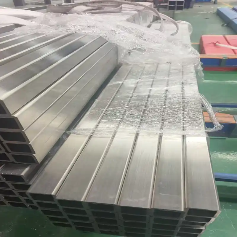 ステンレス鋼製液冷チューブ